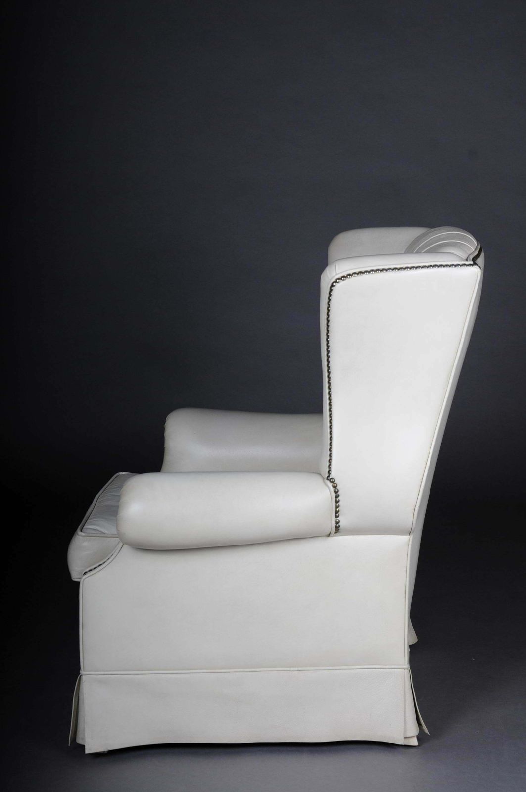 20th Century Beautiful Vintage Chesterfield Armchair / Club Chair, White photo vintage