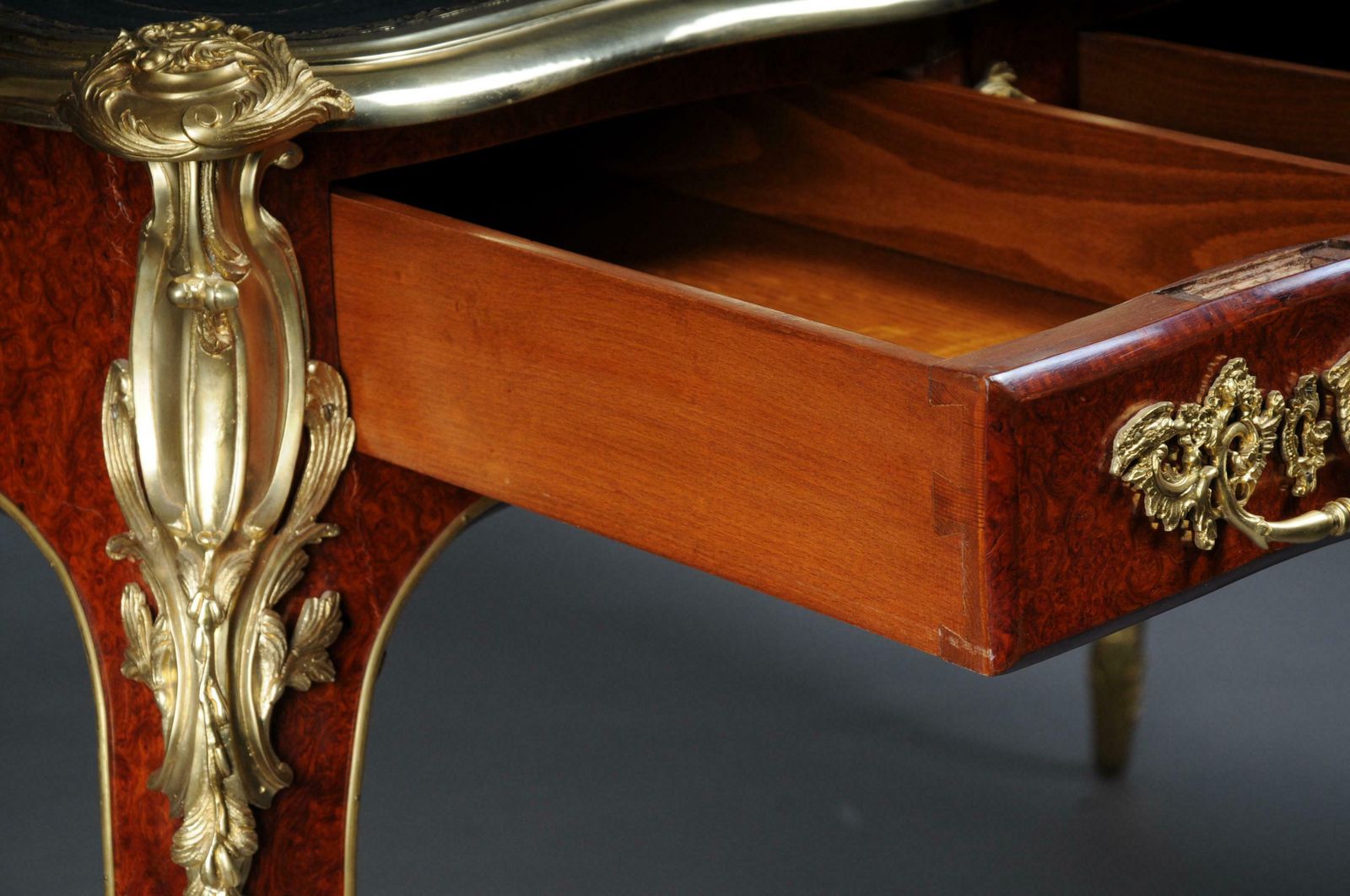 Royal Desk / Bureau Plat In Louis XV Style photo buy