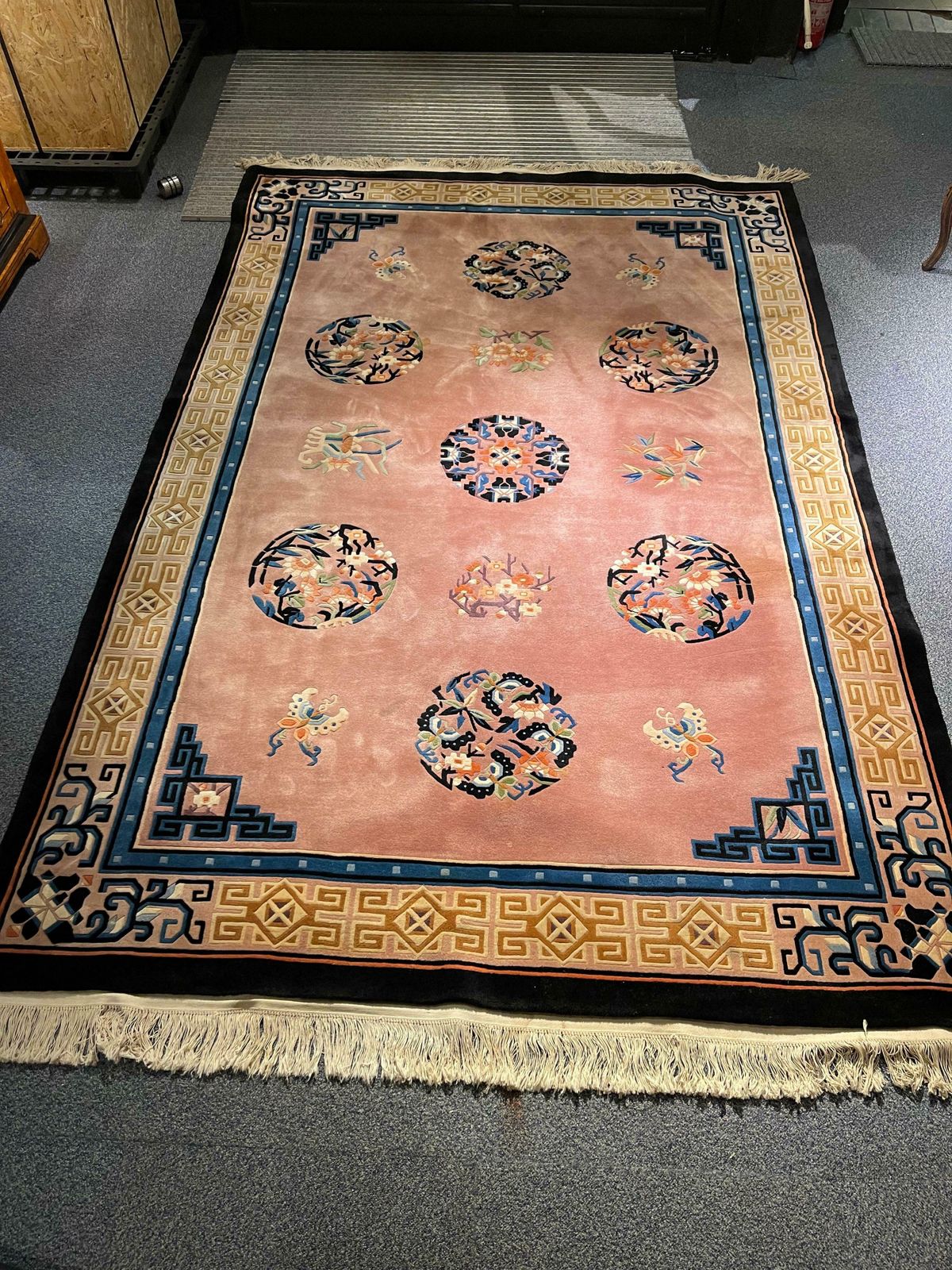 Beautiful China/Asia Salon Carpet, Late 20th Century photo furniture
