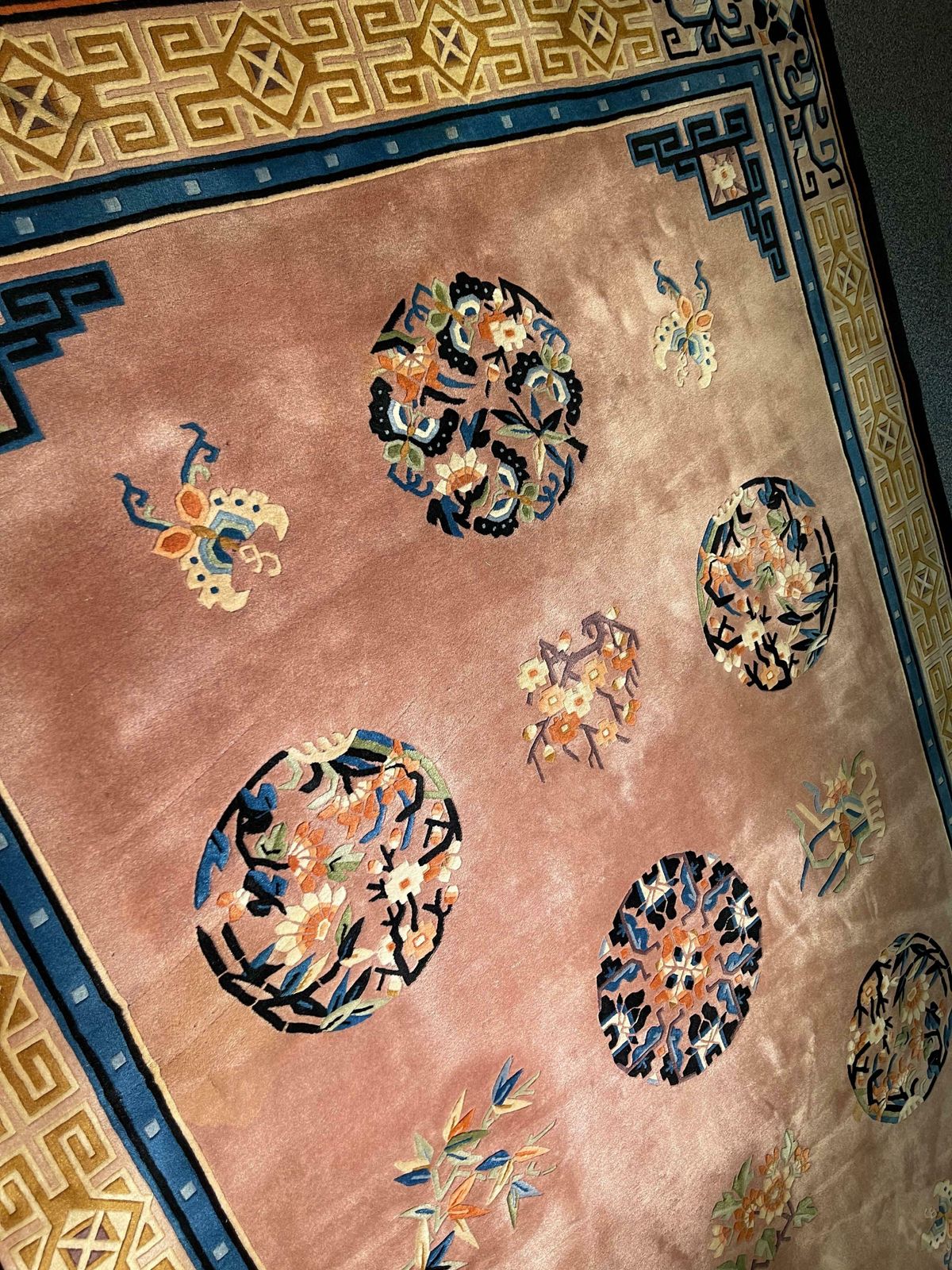 Beautiful China/Asia Salon Carpet, Late 20th Century photo 1536.0
