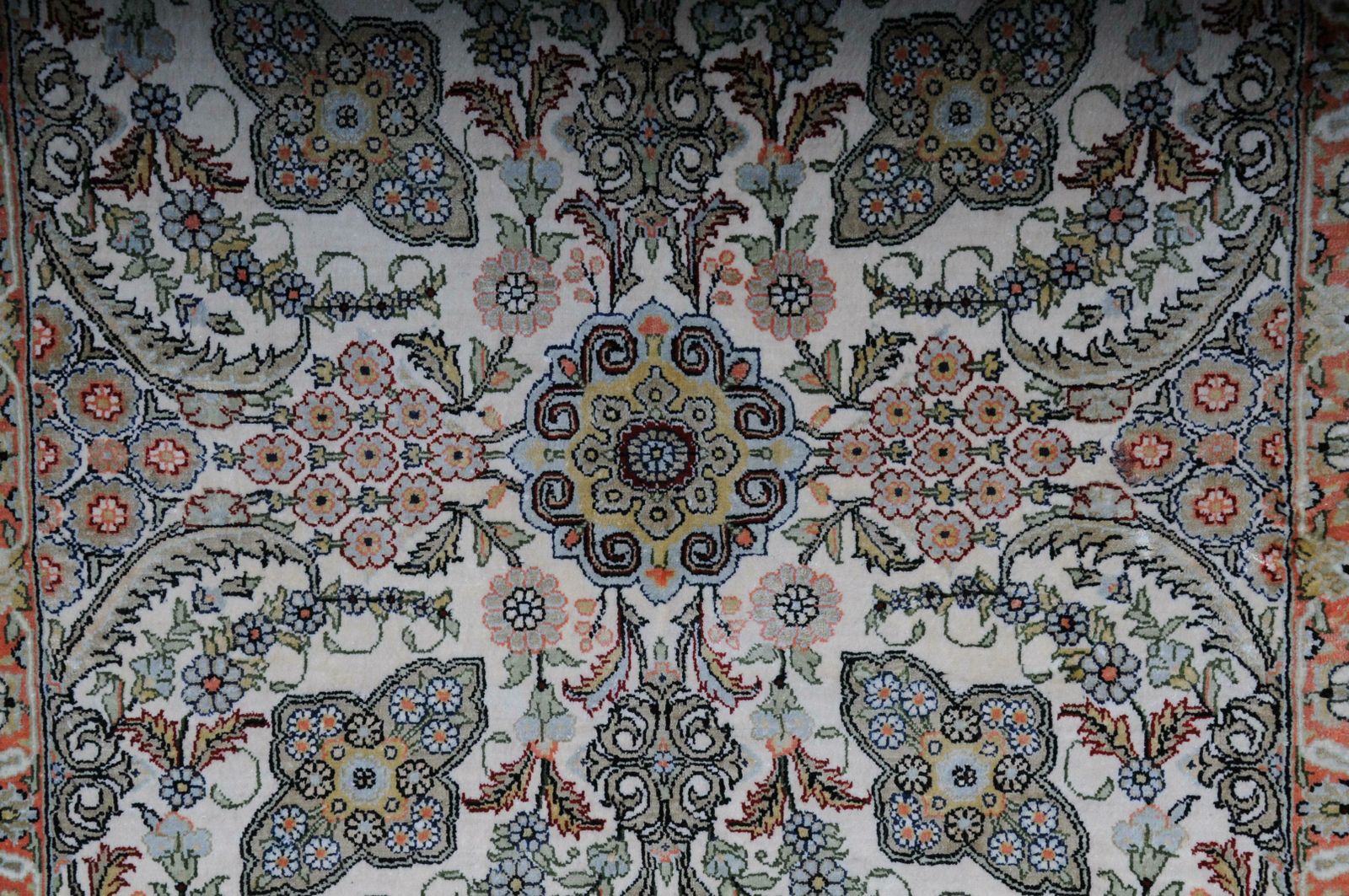 photo vinterior Paradise Prayer Rug, Silk End Of The 20th Century