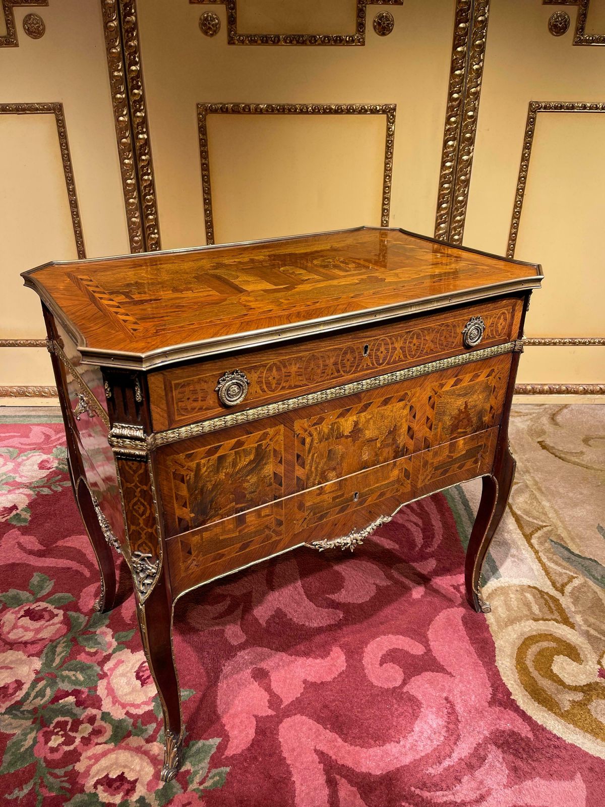 20th Century Louis XV Style Chest Of Drawers/Dressing Table, Transformable Furniture photo 7963.0
