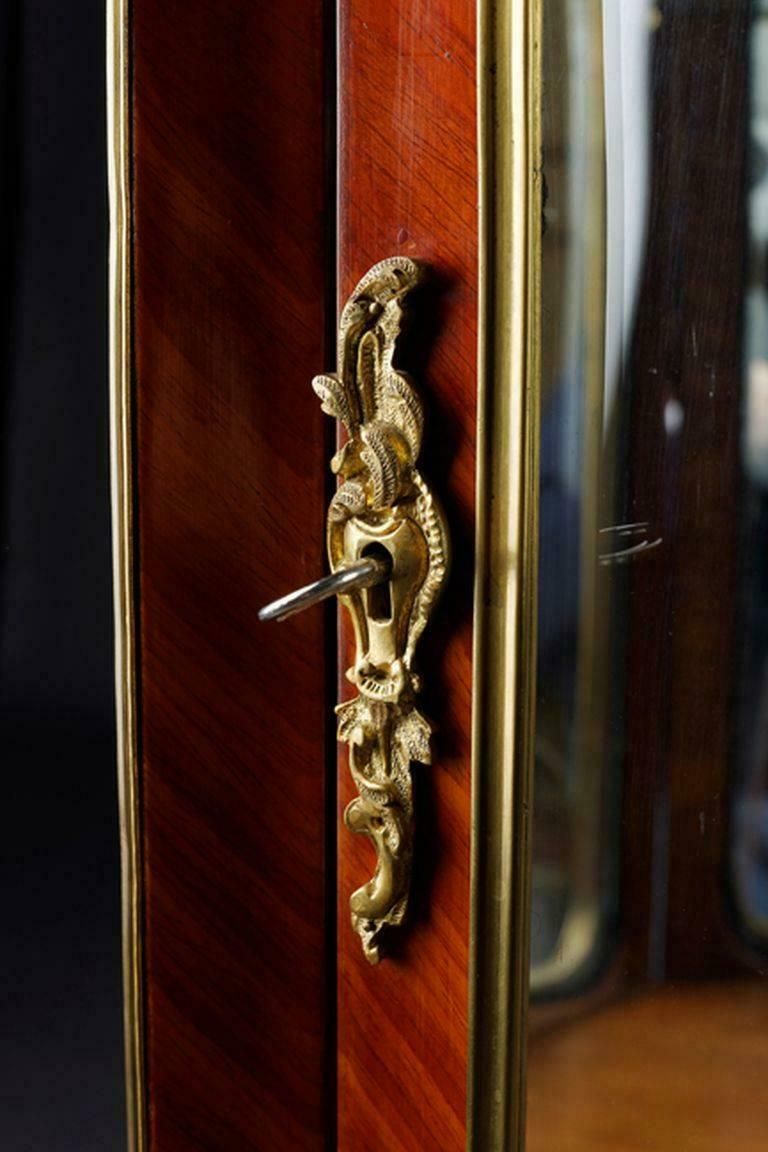 photo for sale 20th Century, Louis XV Style French Vitrine