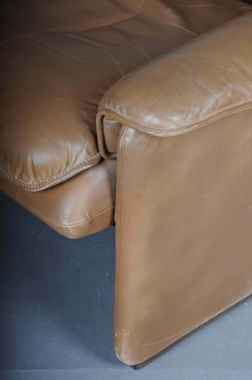 photo furniture Ds50 De Sede Lounge Chair Set, Switzerland, 1970s, Leather Brown / Beige