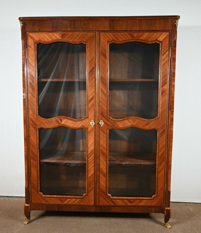 Bookcase In Rosewood And Indigenous, Louis XV Period – 18th Century
