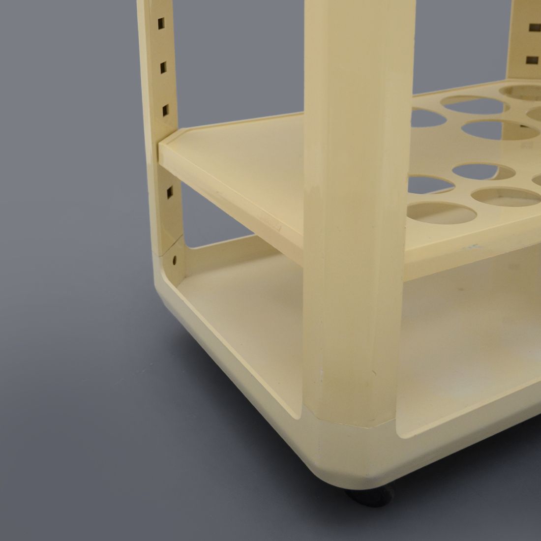Furniture White Bar Trolley By Alberto Rosselli For Kartell, 1970s photo