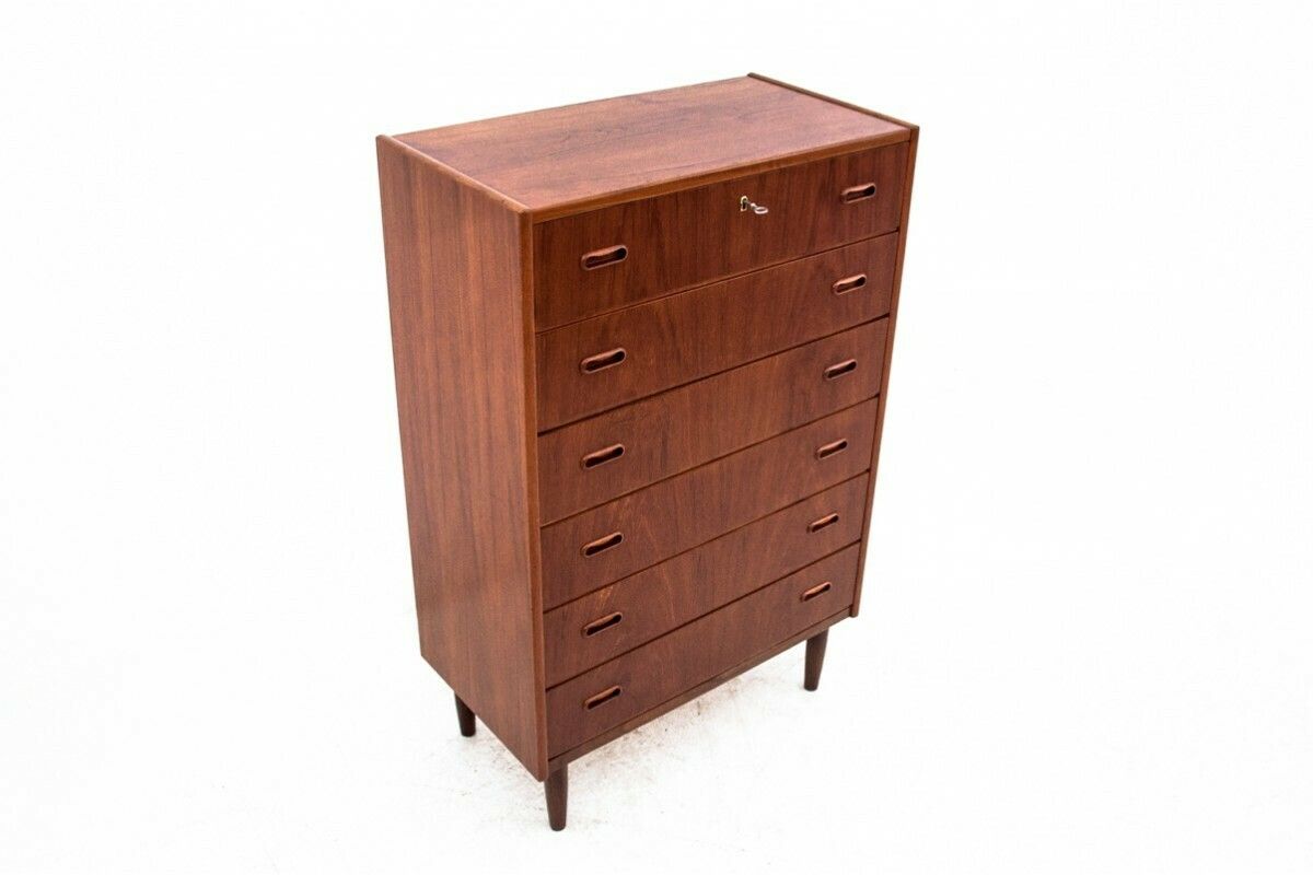 Sideboard, Danish Design, 1960s. After Renovation. photo Furniture