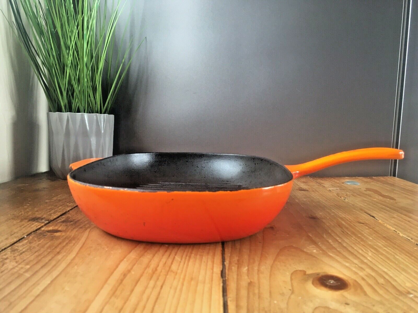 Oval Le Creuset France Orange Enamel Cast Iron Lip Frying Grill Pan Skillet photo for sale