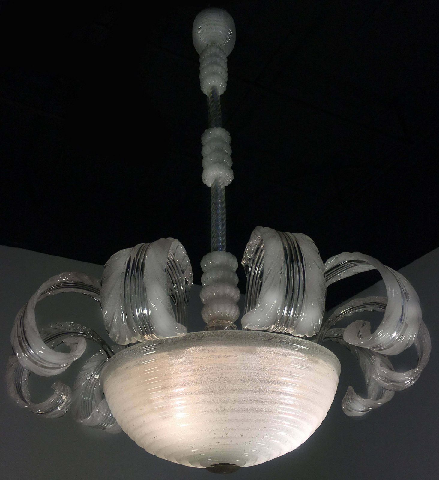 Midcentury Italian Pulegoso Glass Chandelier By Barovier & Toso, Murano, 1940 photo Lighting
