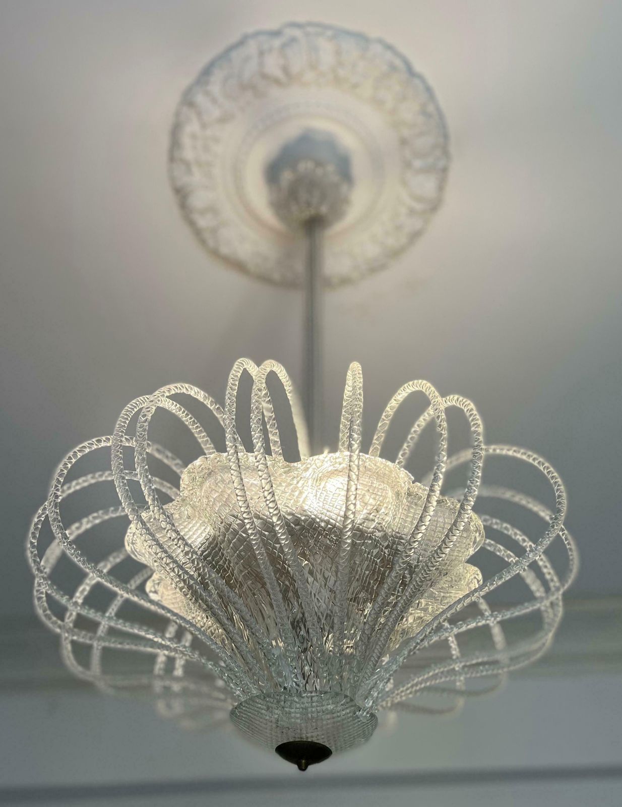 Lighting Stunning And Original Chandelier By Barovier & Toso, Murano, 1940s photo
