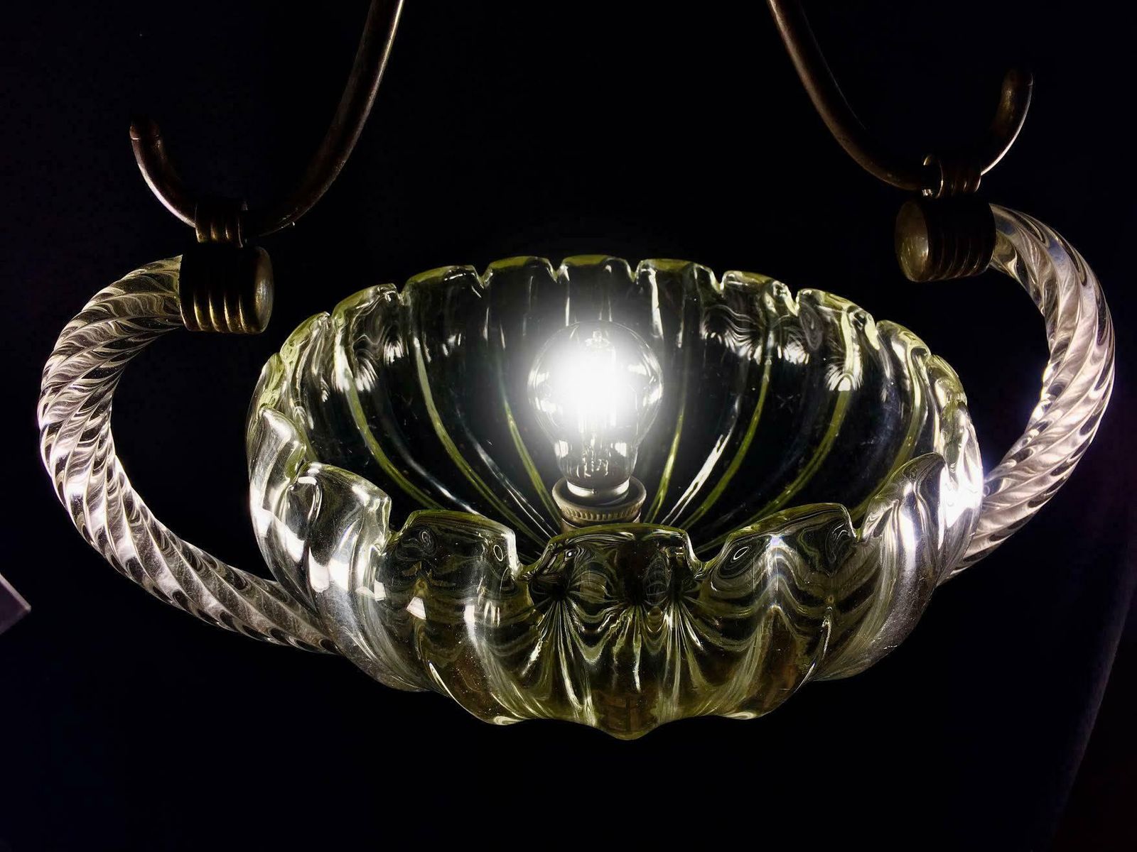 photo for sale Charming Art Deco Italian Chandelier By Ercole Barovier, Murano, 1940