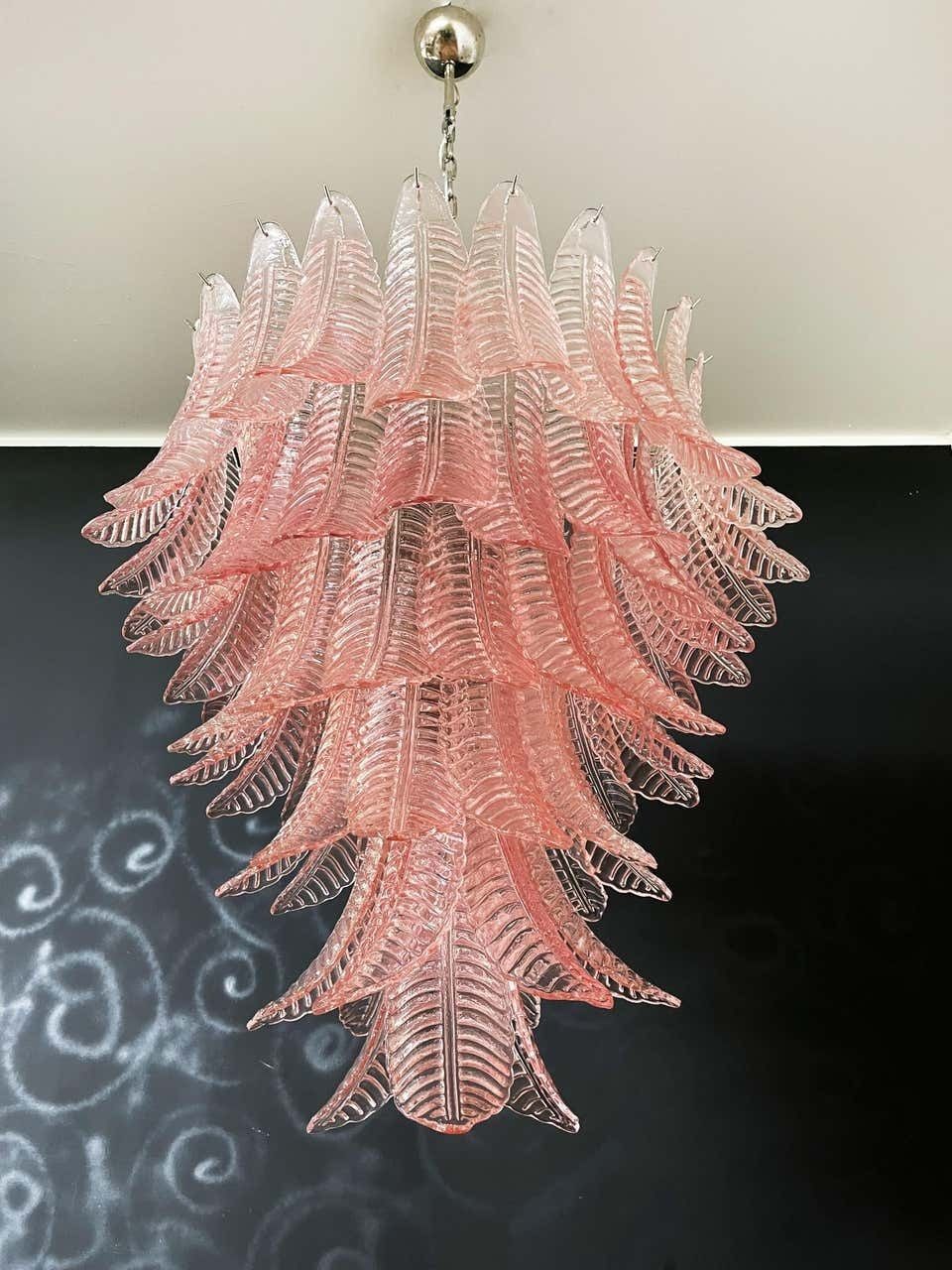 photo vinterior Beautiful Pair Of Murano Leaves Chandeliers