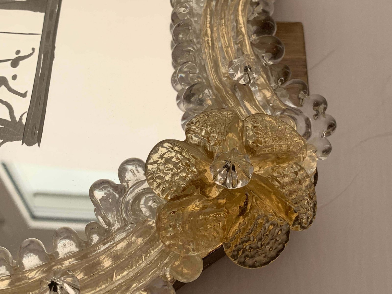 photo vinterior Transparent And Gold Murano Glass Photo Frame With Flowers And Hand Engraved.....Rare Artigian Italian Handmade