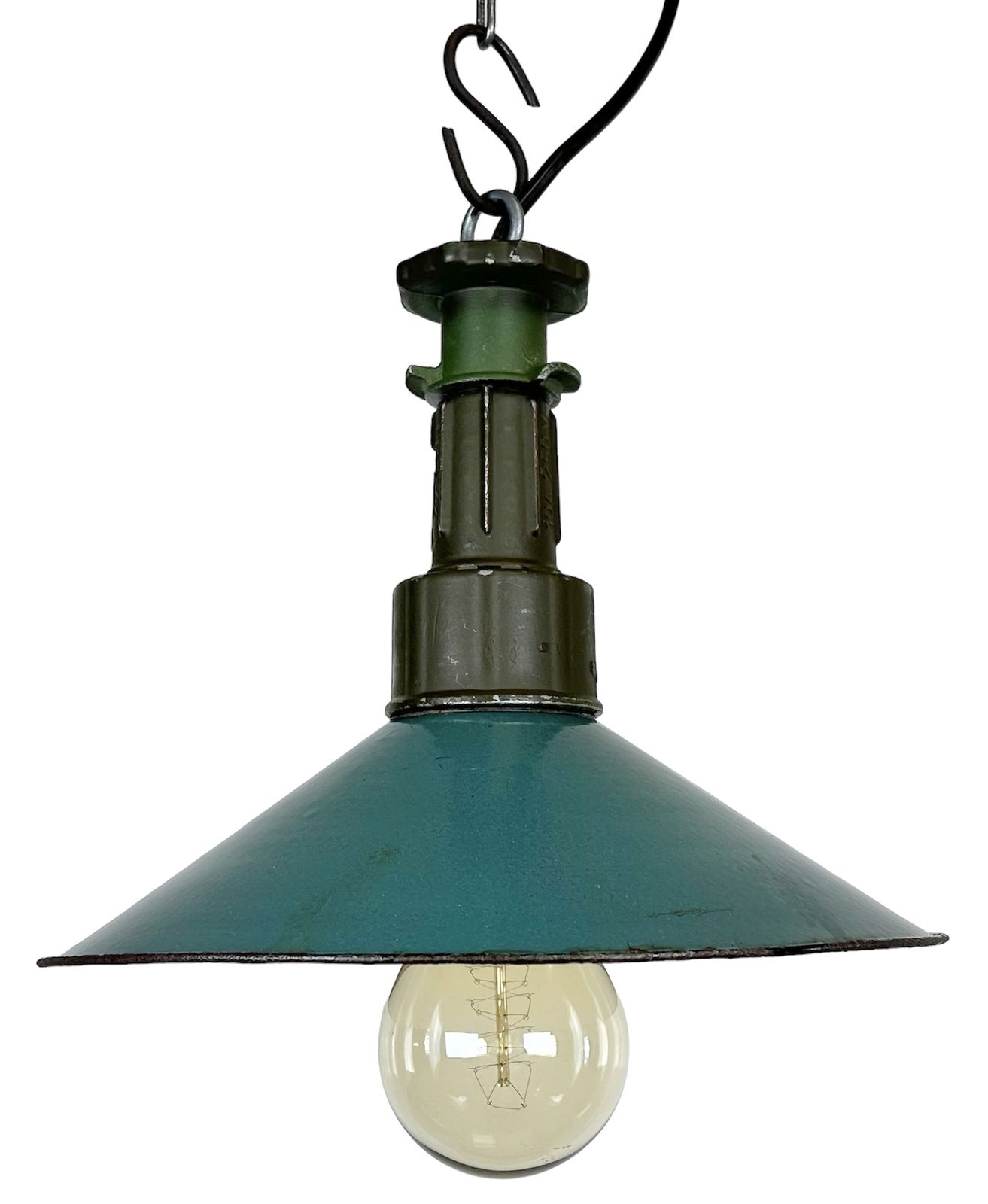 Industrial Green Enamel Factory Pendant Lamp With Cast Aluminium Top, 1960s