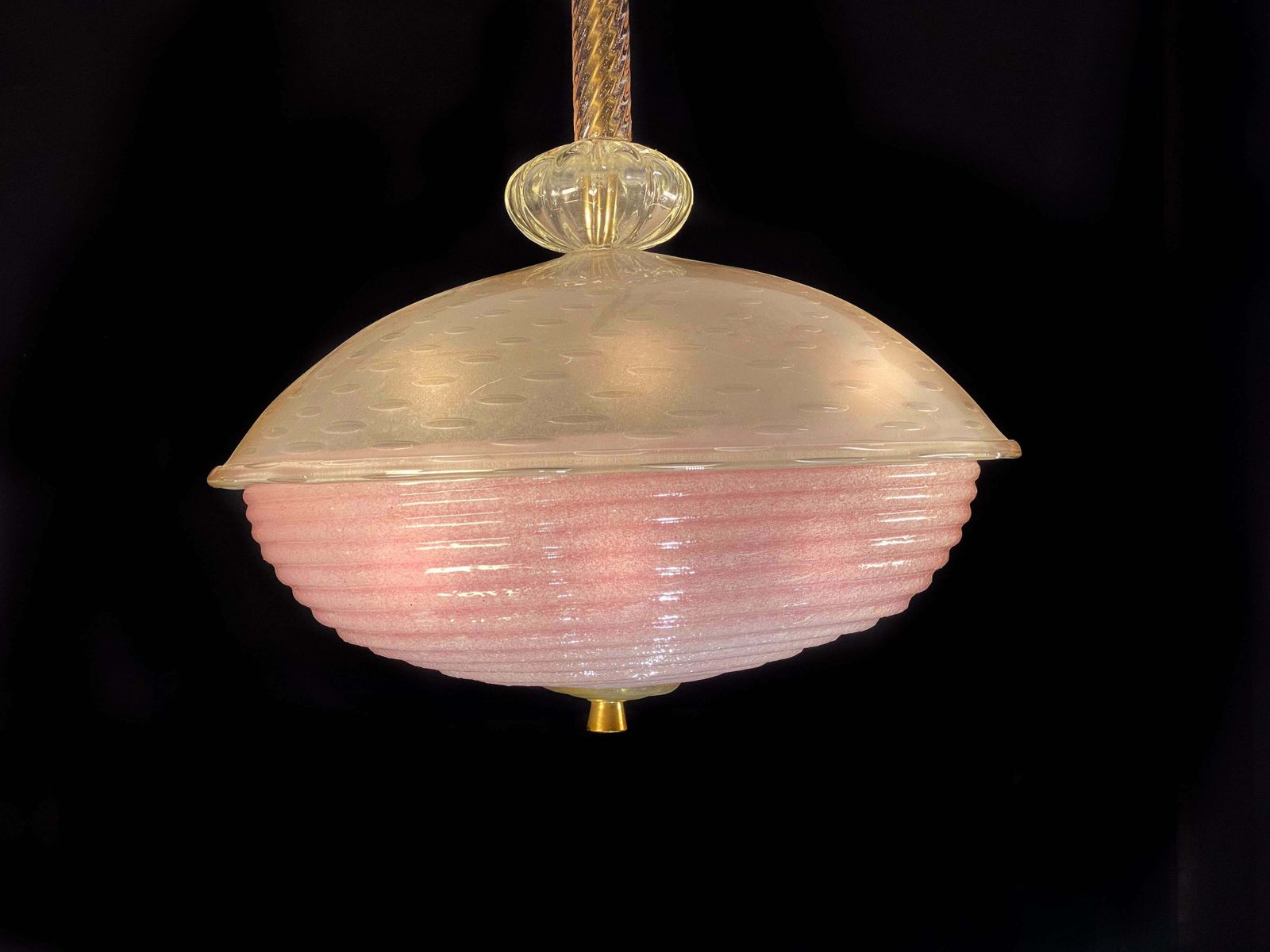 photo vintage Charming Pink Glass Lantern Chandelier By Barovier And Toso Murano 1940