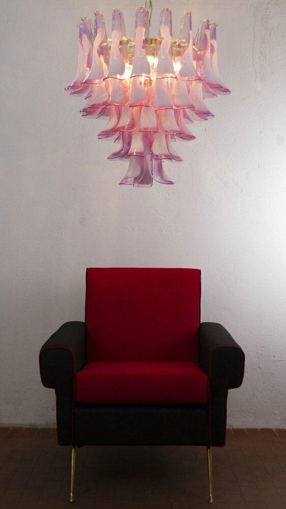 Petal Shaped Chandelier In Fuchsia And White Murano Glass, Italy, 1990s photo vinterior