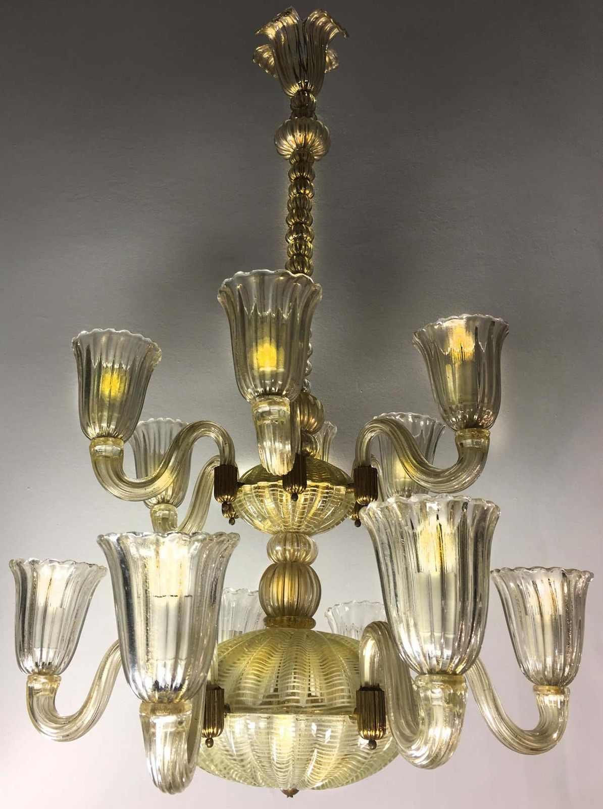 Italian Chandelier Gold Inclusion By Barovier & Toso, Murano, 1940s photo vinterior