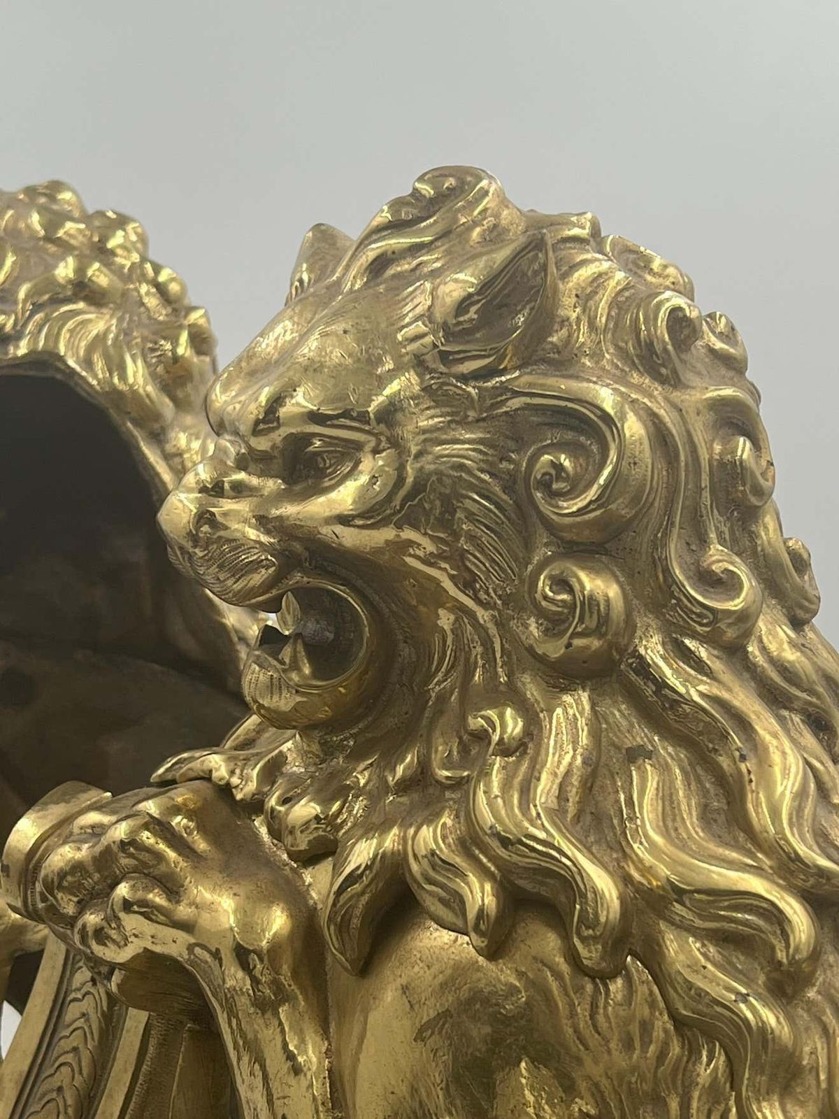 photo furniture Pair Of Chimney Pots In Gilded Bronze, Florence 1890