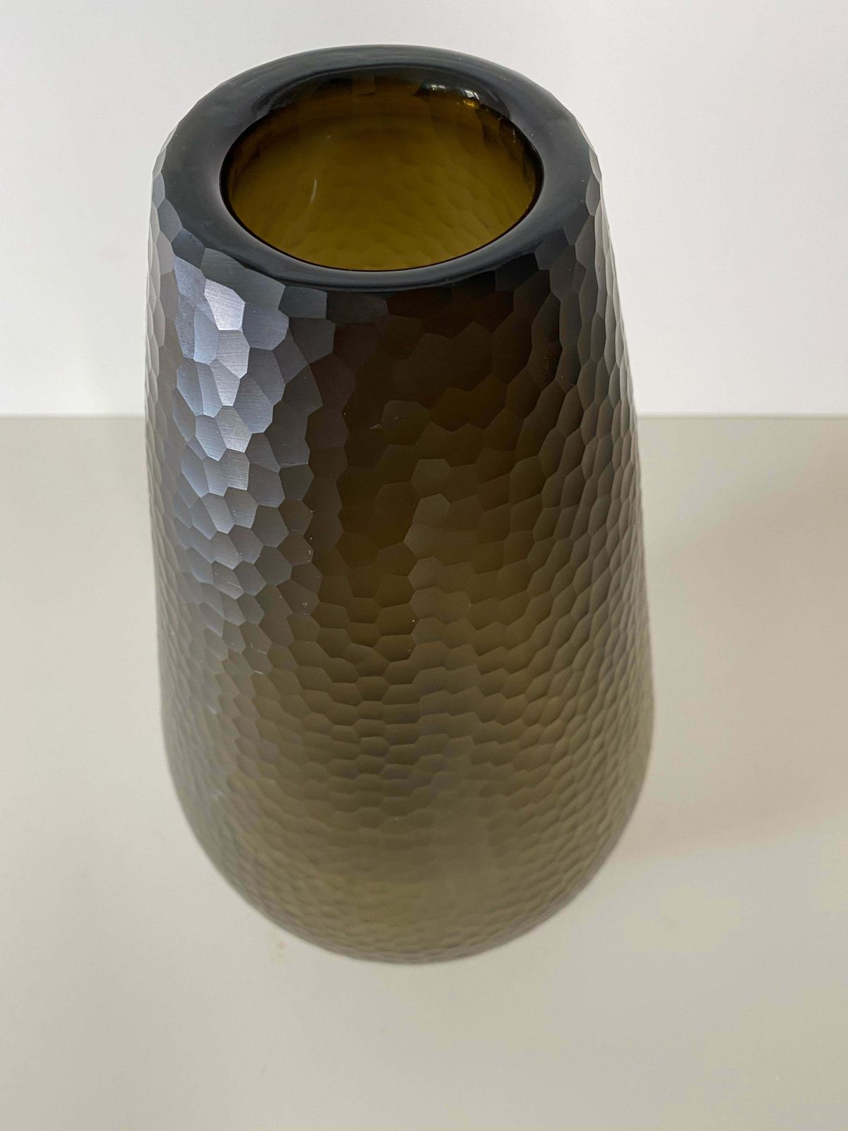 photo buy Battuto Nido D’ape Amber Vase Attributed To Carlo Scarpa, Murano, 1940