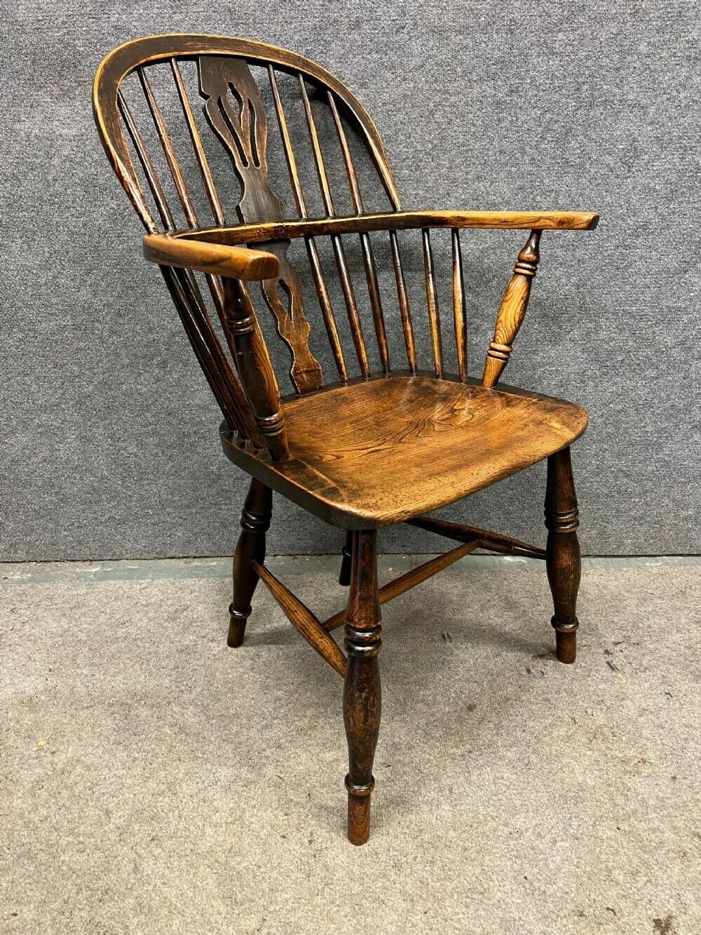 Antique Windsor Armchair, 1800s photo furniture