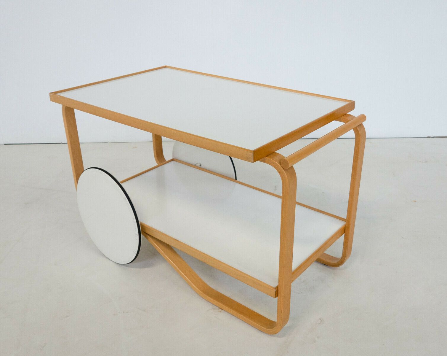 Mid Century Modern "901" Serving Trolley By Alvar Aalto photo for sale