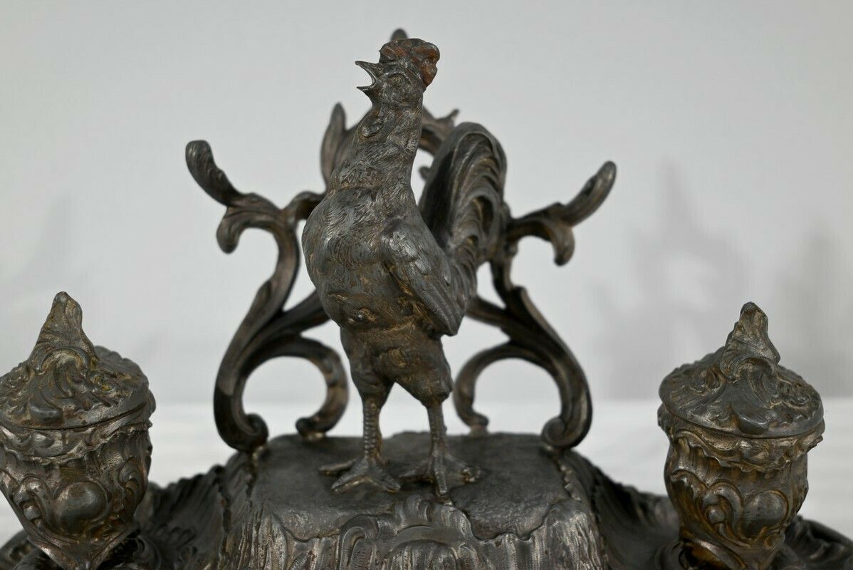 Pewter Inkwell, Signed A.Bossu   Late 19th Century photo vinterior