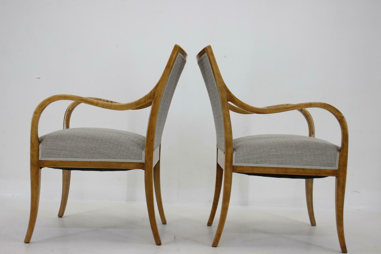 photo furniture 1950s Pair Of Frits Henningsen Armchairs In Birch Wood ,Denmark