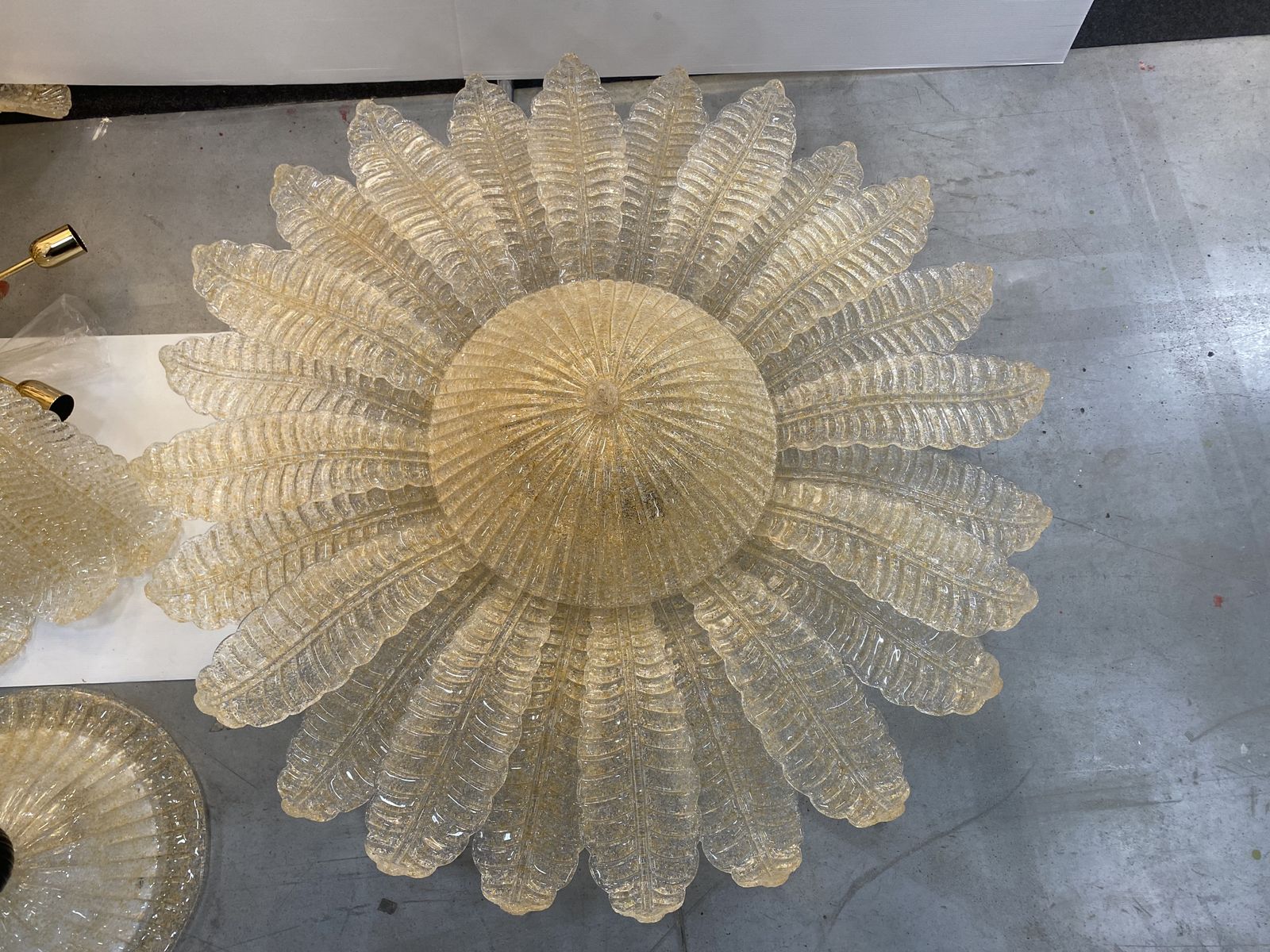 Impressive And Shenographic Venetian Flush Mounth Made In Gold Graniglia Murano Glass photo for sale