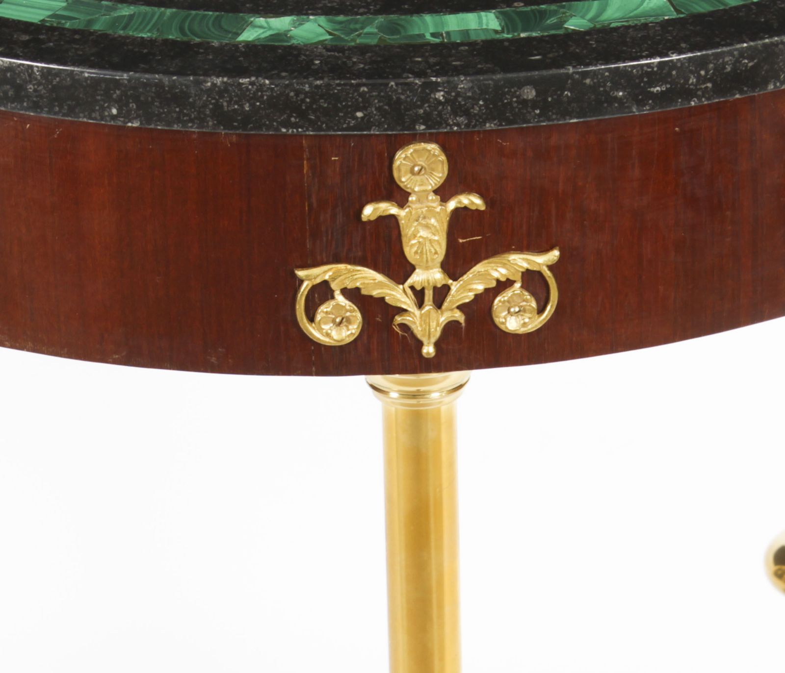 photo vinterior Antique Italian Pietra Dura Occasional Table Early 20th Century