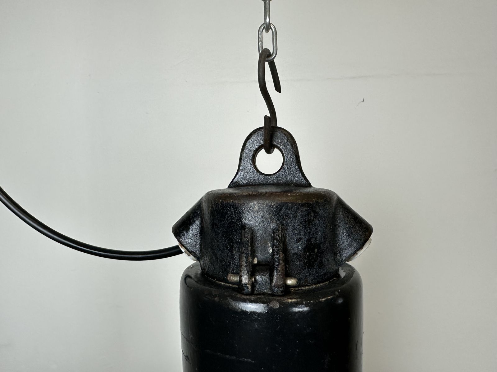 Industrial Black Enamel Factory Pendant Lamp With Iron Top, 1950s photo buy