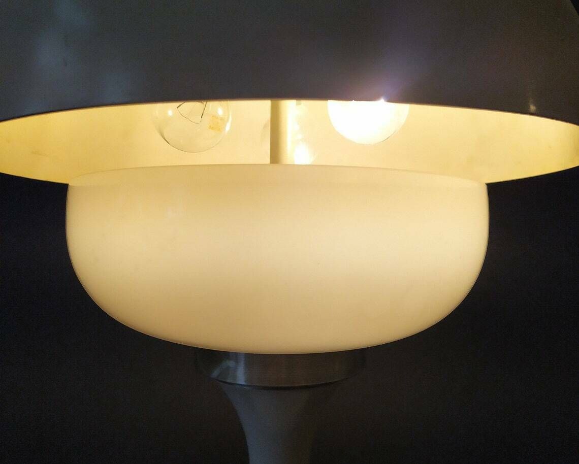 Mushroom Desk Light Vintage Desk Lamp Space Age Design Ufo White Metal Art Glass 70s 3 Lights photo Lighting