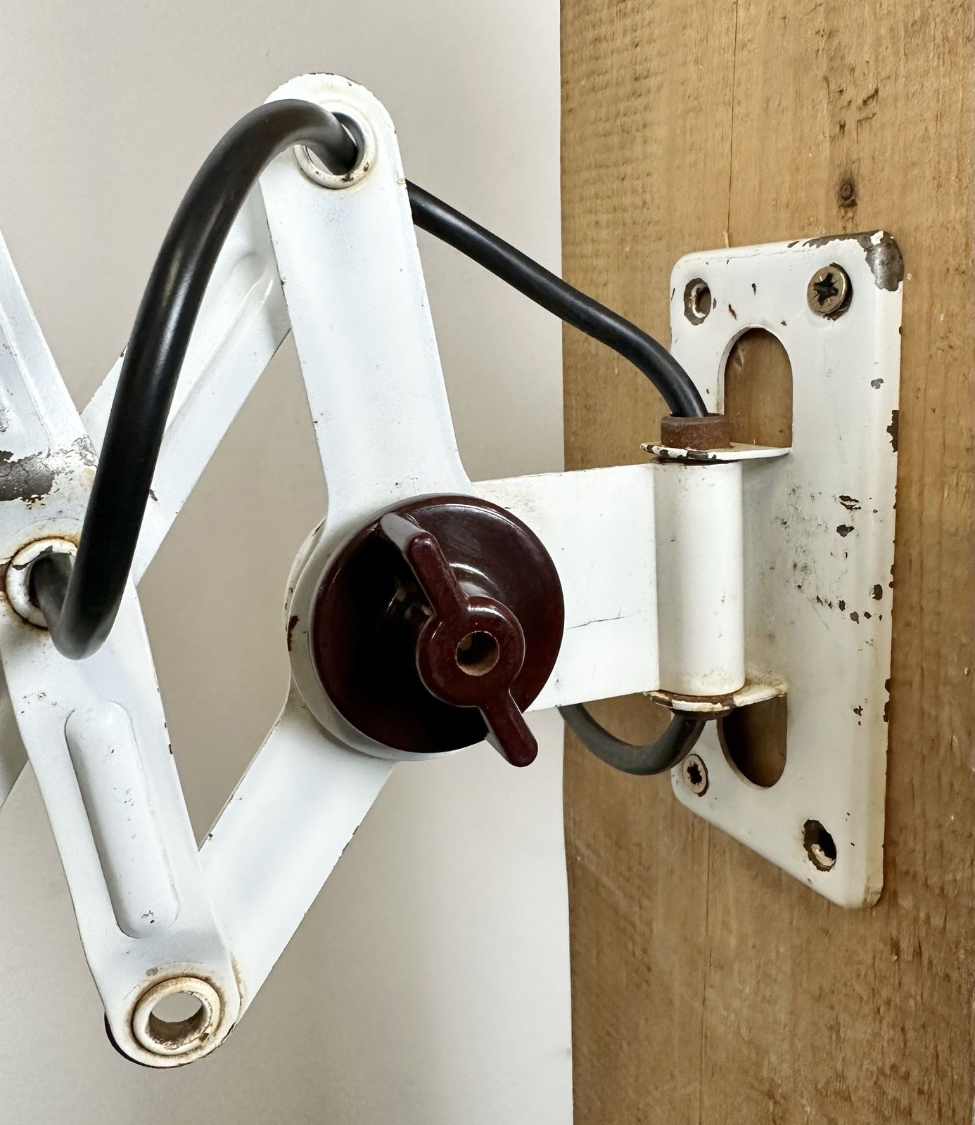 Industrial East German Scissor Lamp From Veb Zweckleuchtenbau Dresden, 1950s photo buy