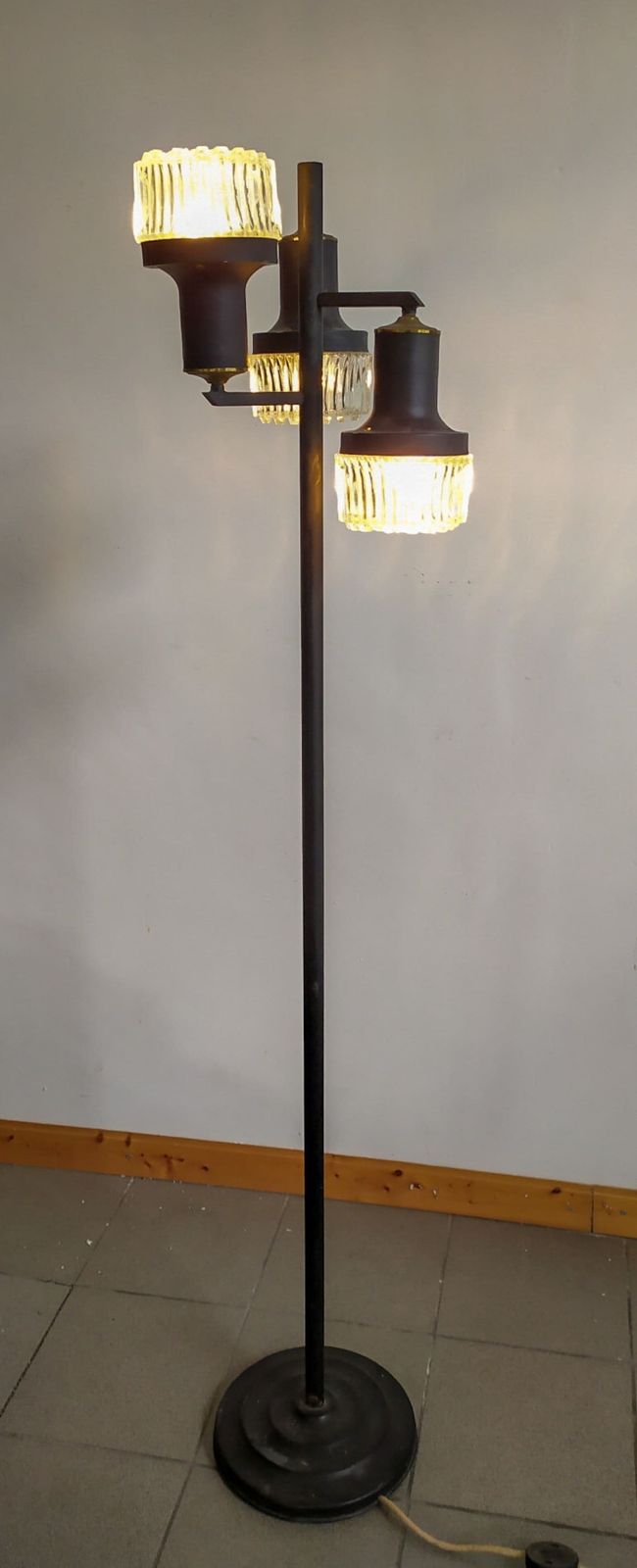 photo furniture Vintage Floor Lamp Midcentury Modern Design Staff Stilux Black Floor Lamp 3 Glass Lights 50s 60s Planter