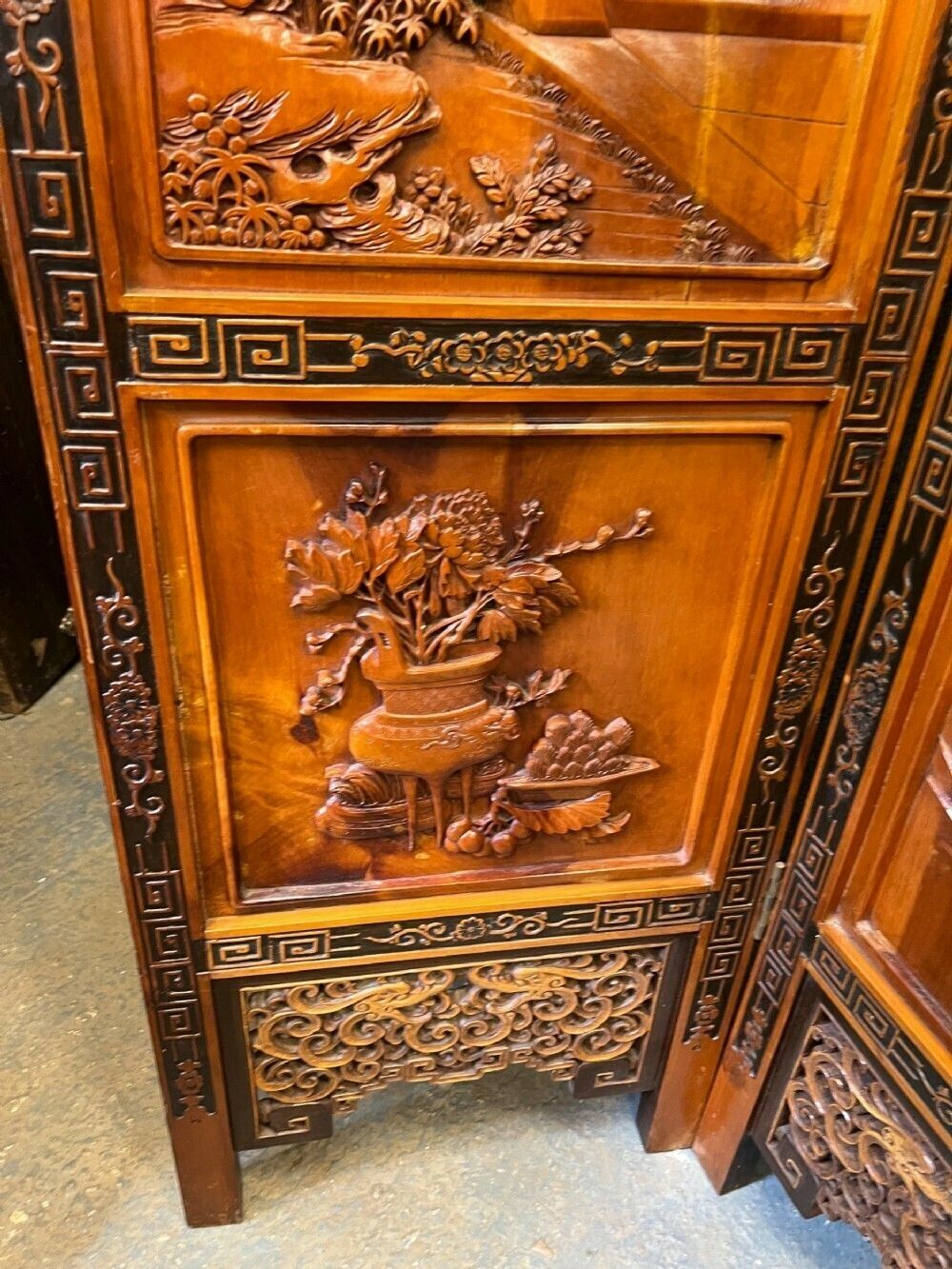 Stunning Chinese 6 Fold Room Divider photo 3575.0