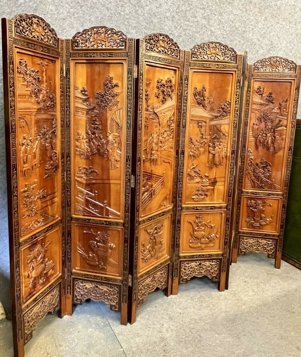 3575.0 Stunning Chinese 6 Fold Room Divider photo