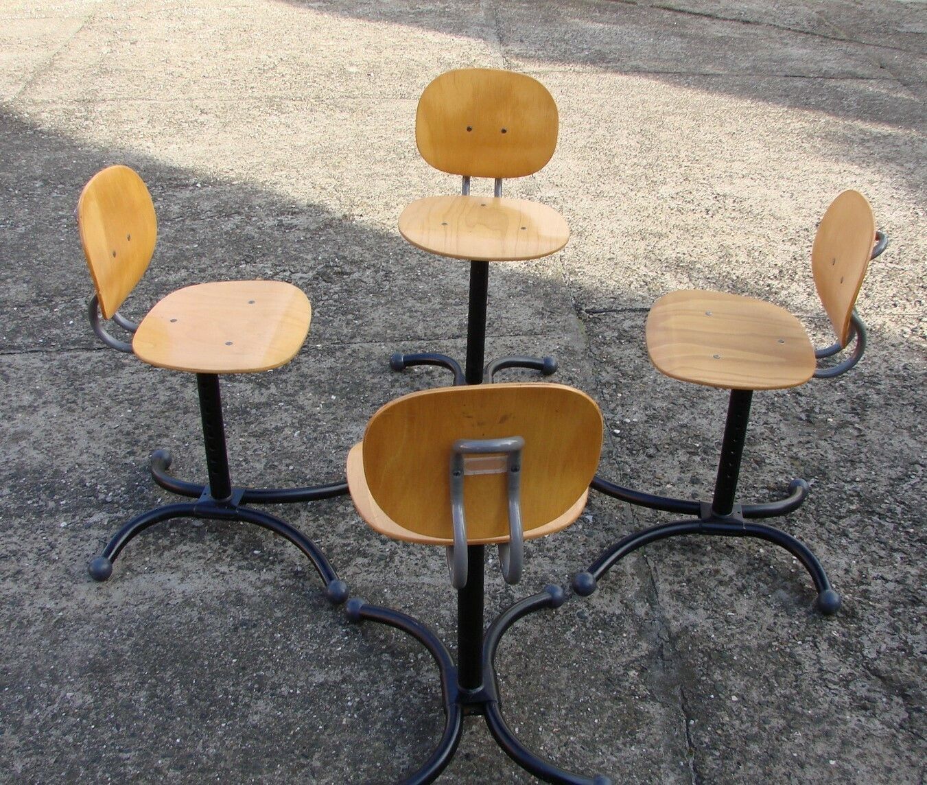 Set Of 4 Kinnarps Chairs, 1970s photo 259.0