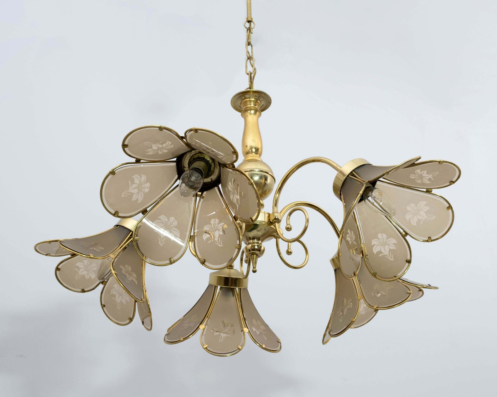 Mid Century Modern Italian Glass And Brass Chandelier, 1960s photo 1250.0