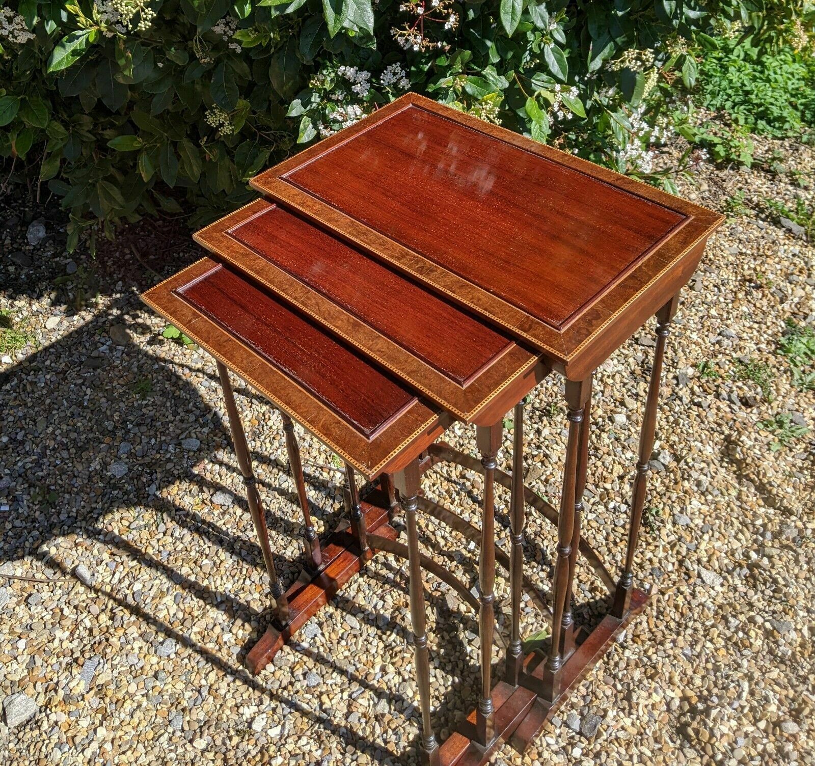 Elegant & Delicate Georgian Nest Of 3 Tables photo furniture