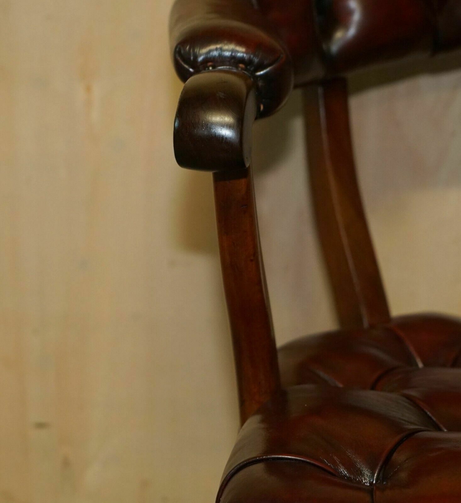 Antique Restored Leather William IV Mahogany Chesterfield Captains Armchair photo vinterior