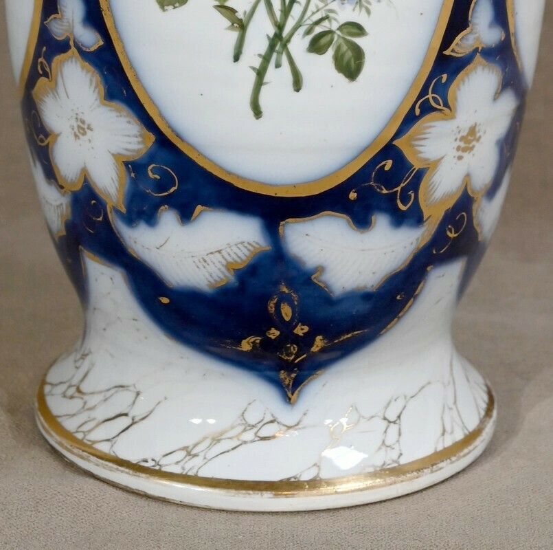 photo vintage Important Bayeux Porcelain Vase   Late 19th Century
