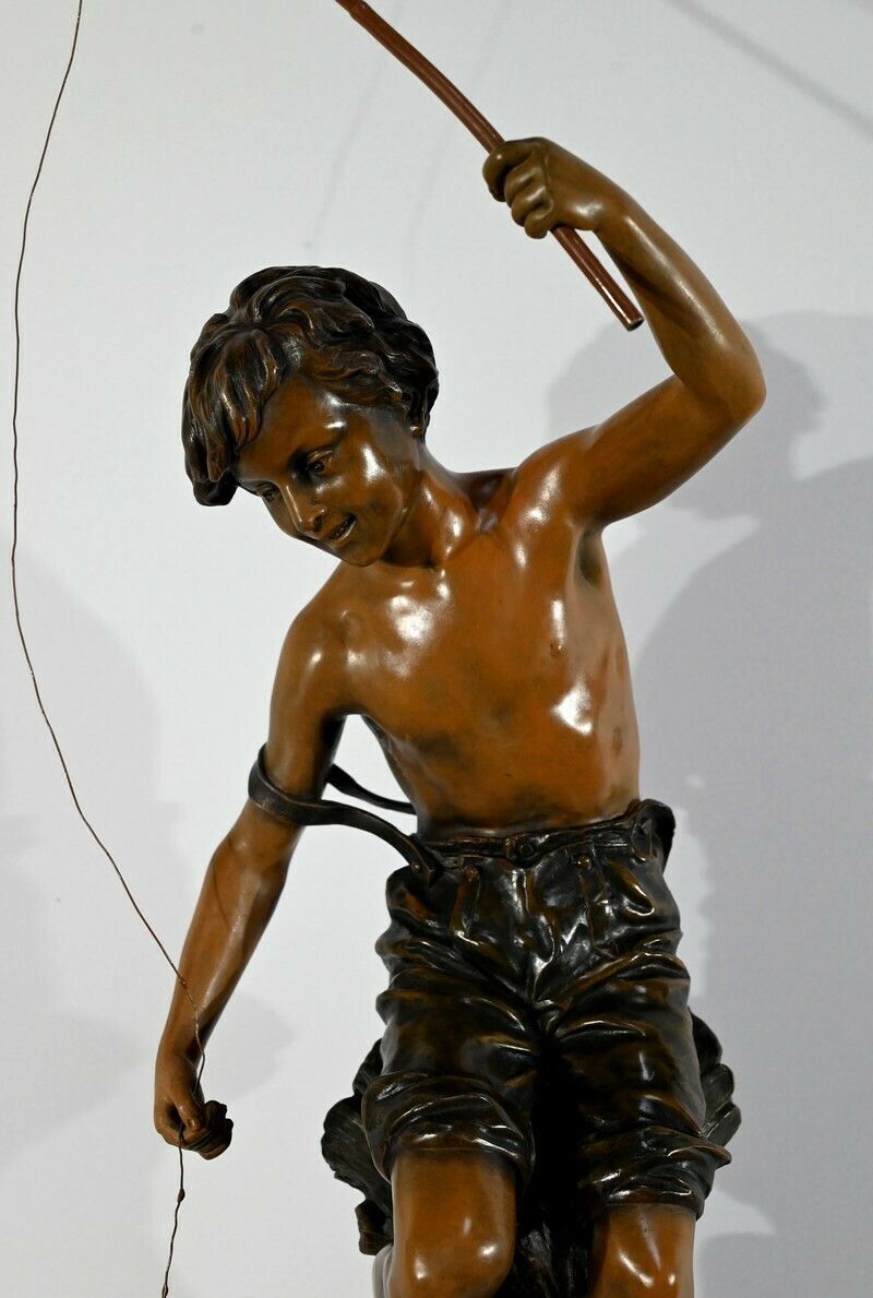Important Spelter "The Angler", Signed S.Kindsburger   Early 20th Century photo vinterior
