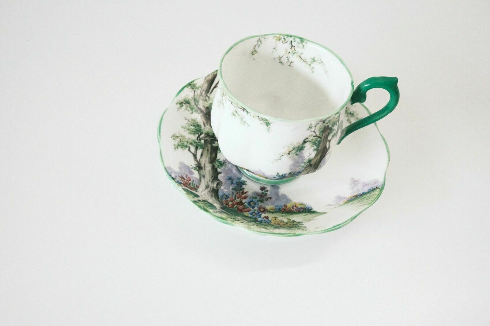 69.0 Royal Albert Teacup Bone China Greenwoodtree Collection Reg Nr 774783 photo
