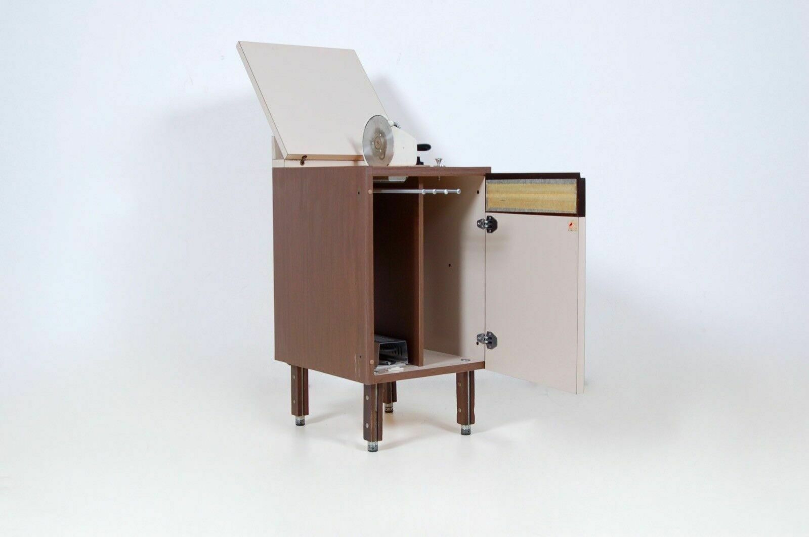 1950s Kitchen Wall Unit, Sarila (Rimini), With Slicer And Tea Towel Warmer.