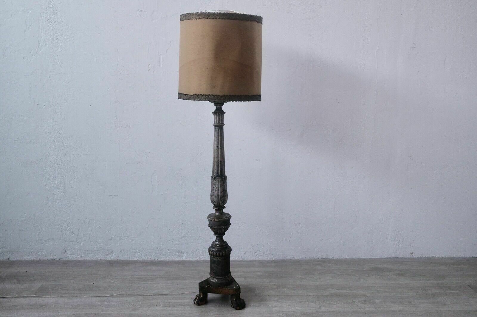 Antique Wooden Candle Holder Old Ecclesiastical Candlestick Floor Lamp 800