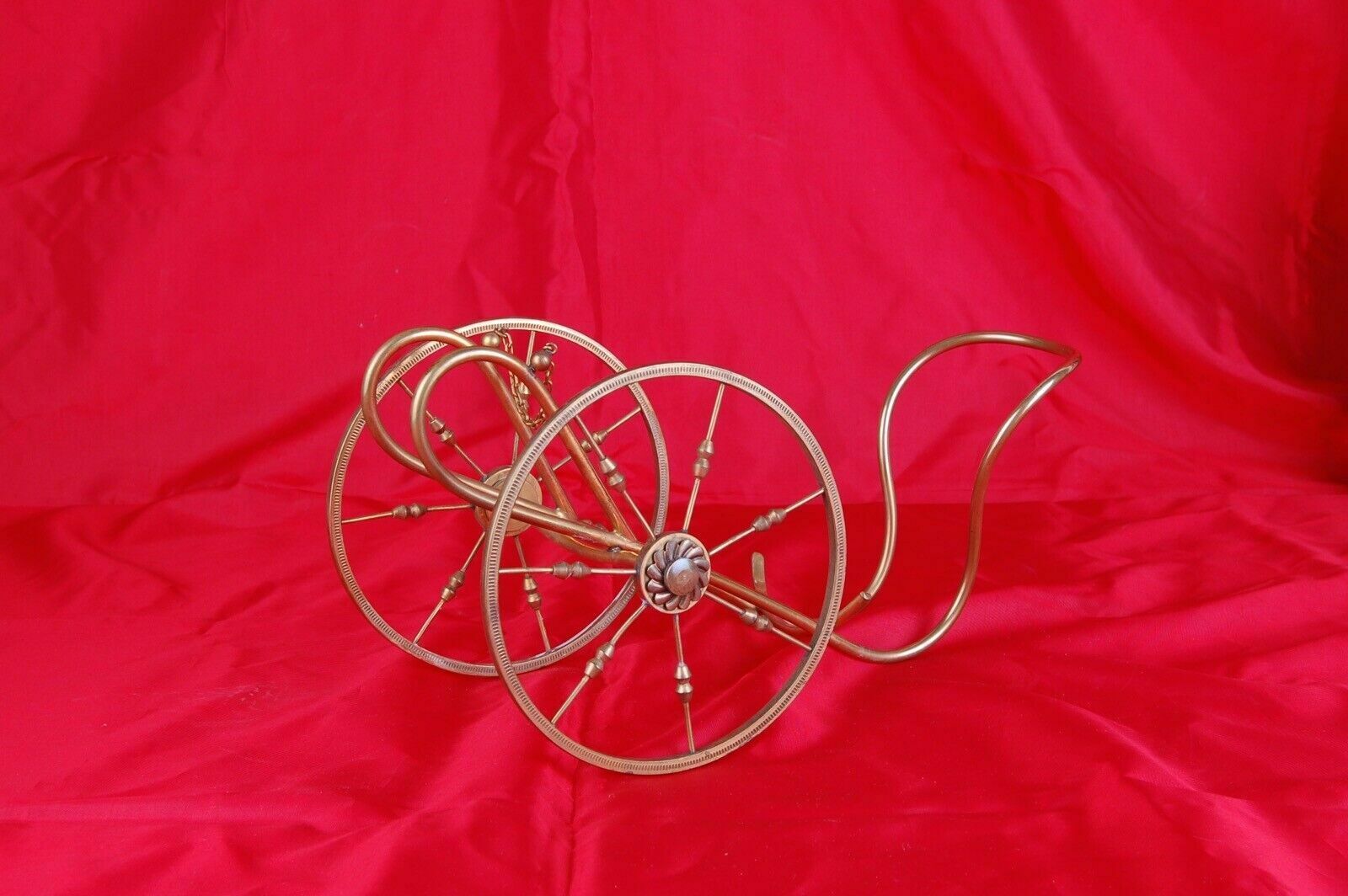 photo furniture Aldo Tura Style Design Bottle Holder, Brass, Trolley With Wheels. 70's.