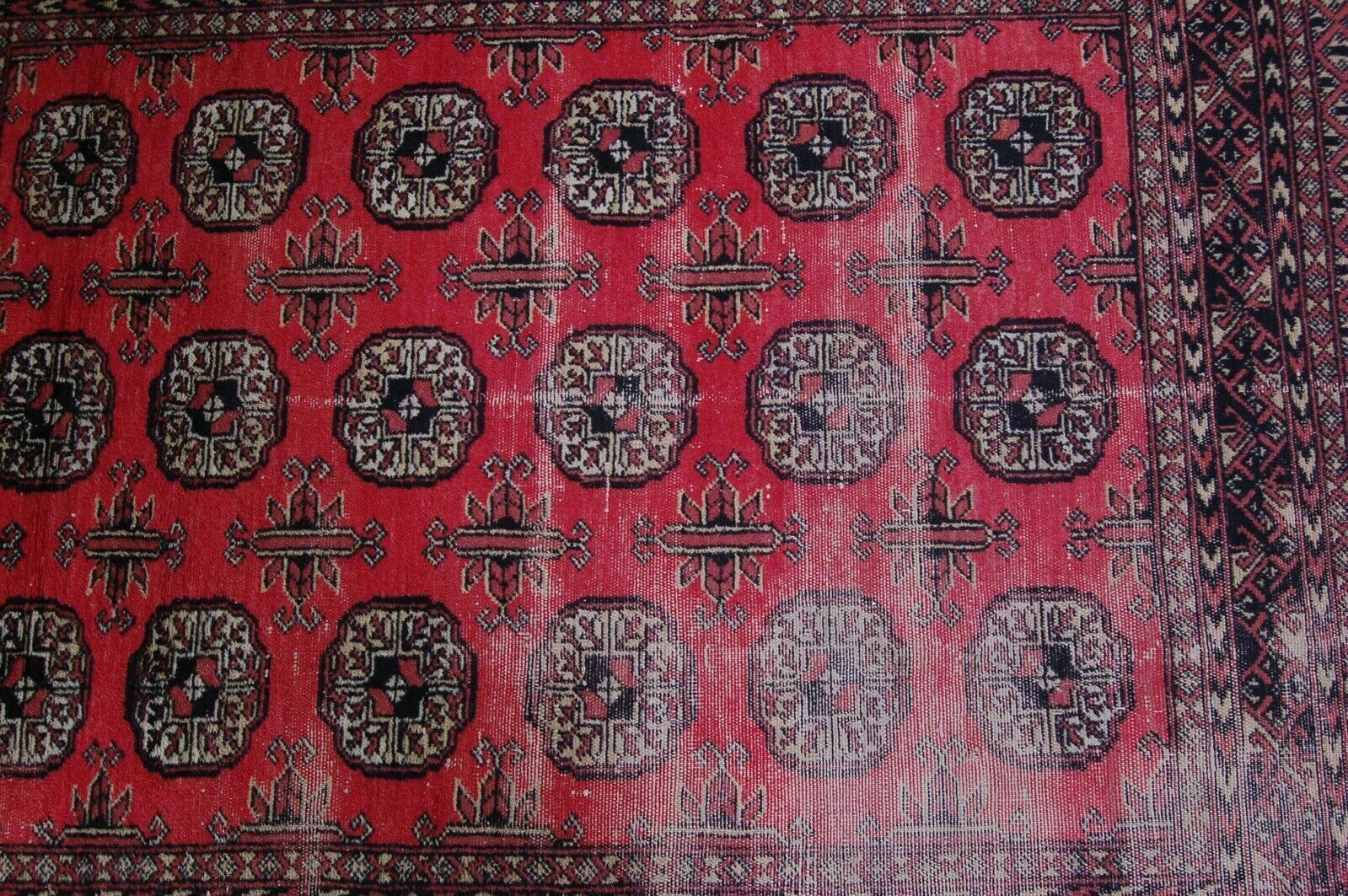 Pakistani Carpet Bukhara Short Pile Oriental Motifs Asymmetrical photo 137.0