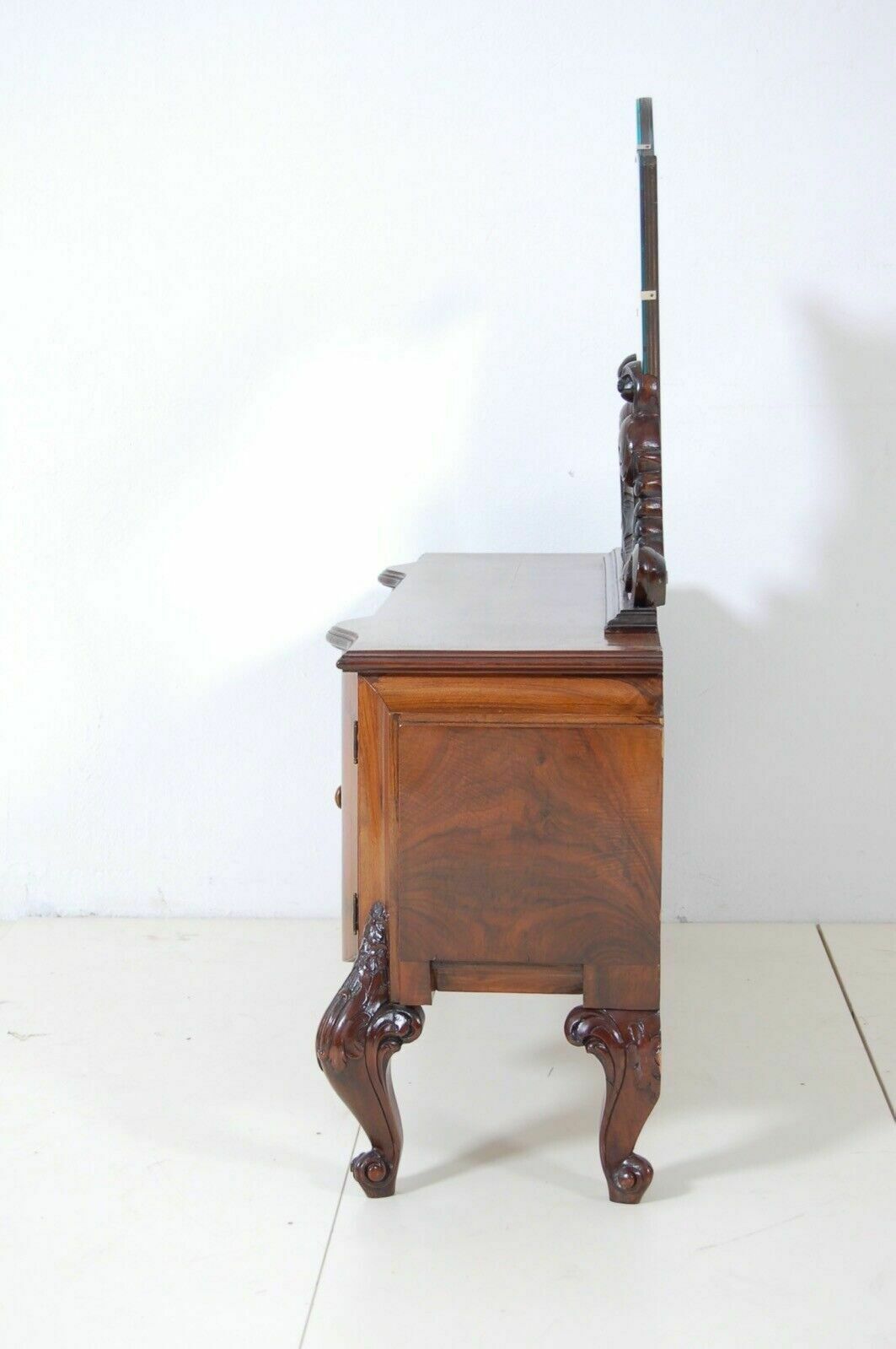 Chippendale Petineuse In Briar With Large Mirror, Two Doors, Two Drawers photo vintage