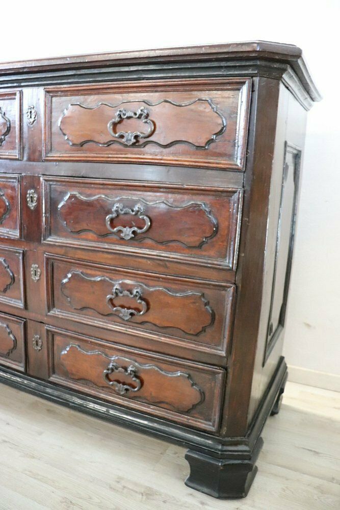 photo for sale Antique Chest Of Drawers In Walnut 17th Century