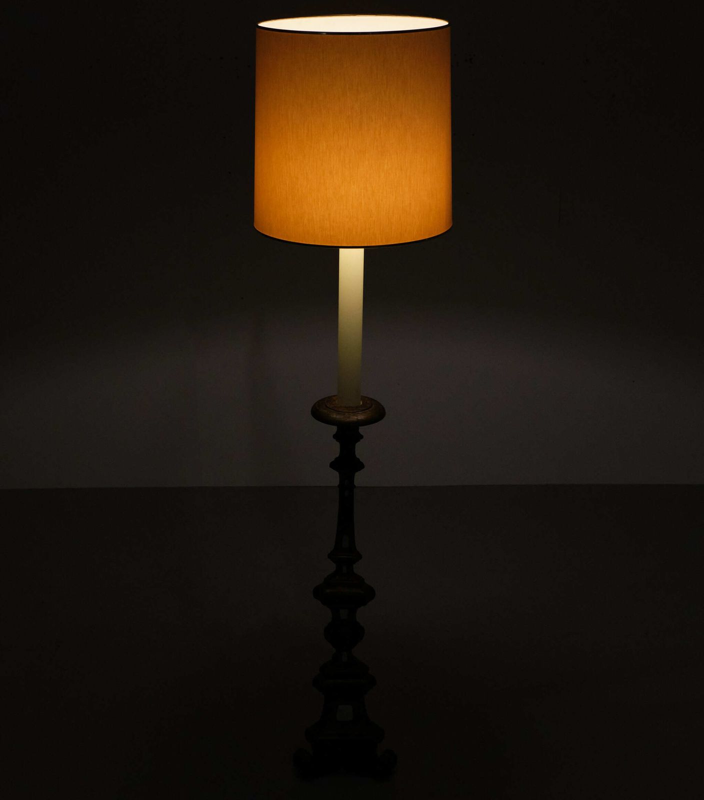 Italiaanse Rococo Vloerlamp In Verguld Hout, Ca. Jaren 1950 photo Verlichting