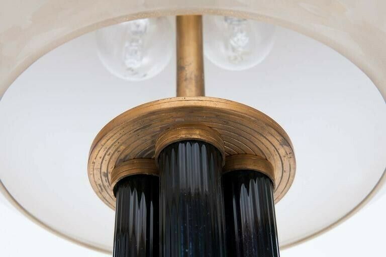 Italian Venetian Table Lamp In Blown Murano Glass White & Gold Contemporary photo vinterior